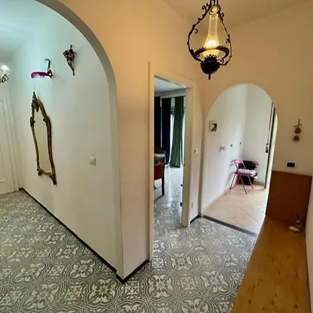 Apartment Casa De Amigos Rapallo