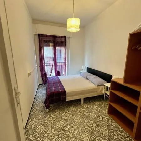 Casa De Amigos Apartment *